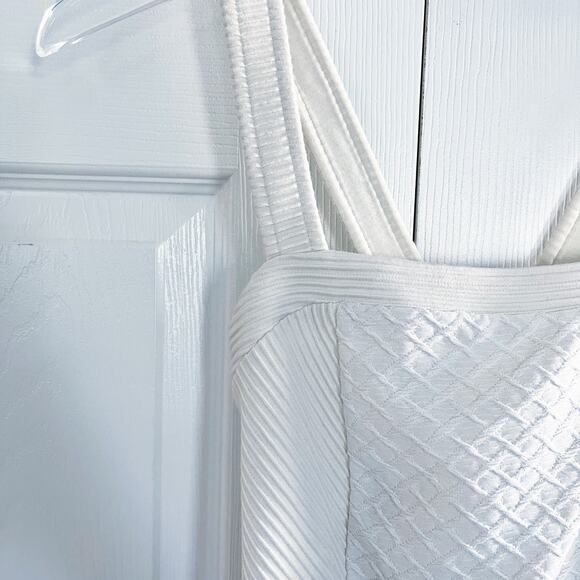 Deletta Anthropologie Ivory Textured Gavi Tank Top - Picture 2 of 8